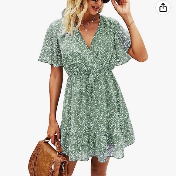 Green short sleeved dress purchased from Amazon - Picture 5 of 10